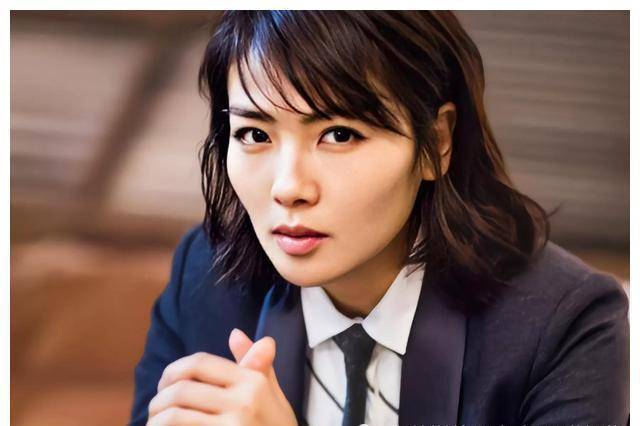 开端:44岁刘涛,人世间:43岁殷桃,明白了女明星为什么要整容_演技_吐槽