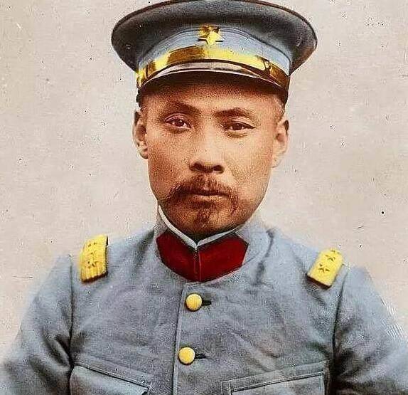 只不过,他的这个"国民革命军北方总司令",是国民党中央政治会议事后