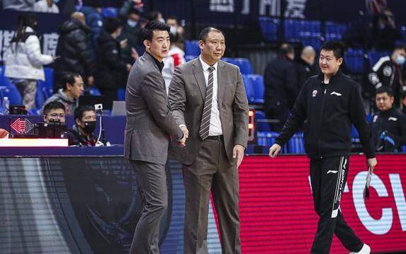 新疆坚定拒绝摆烂,王晗下棋胜王博,齐麟大梦终苏醒_赛季_山东队_球员