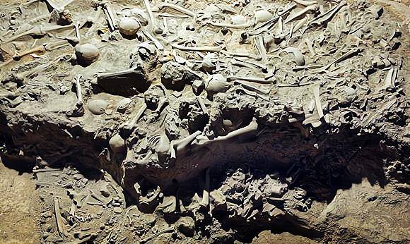 古代战争结束后,战场上留下的遍地尸体怎么办?_处理_京观_进行