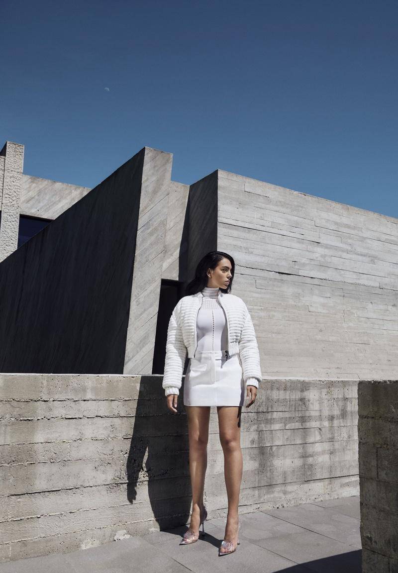 c罗女友乔治娜·罗德里格斯拍摄的时尚大片_品牌_意大利_穿着