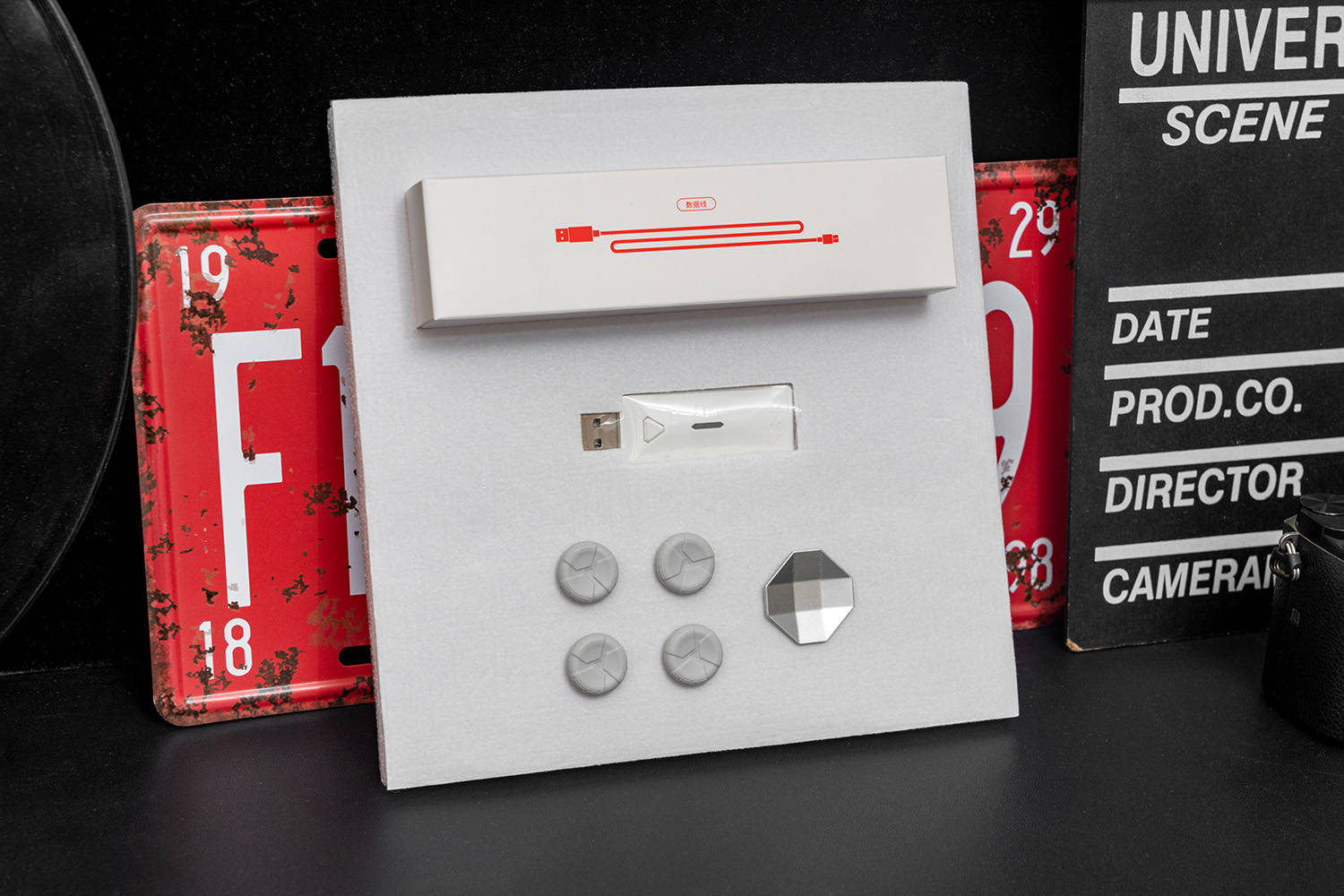 全平台通吃、瞬发光轴微动、六轴体感，北通宙斯2游戏手柄评测