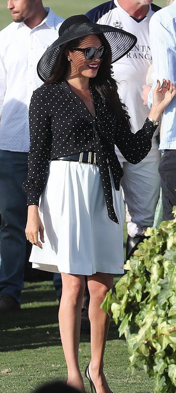 让整个穿搭更加完善,也能让穿衣变得很有特色,穿出属于自己的时尚风格