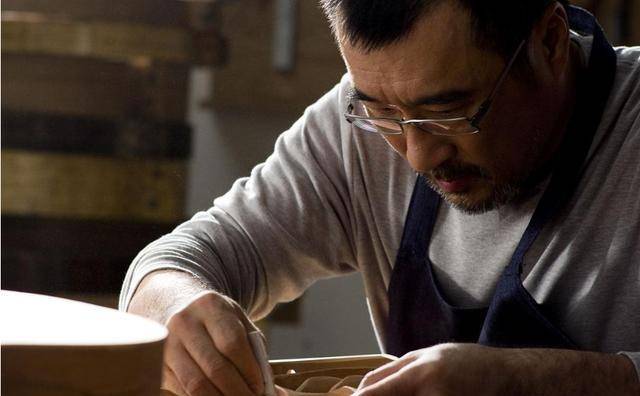 无聊等餐的3分钟内,写下一首流传至今的歌曲_阿橹_娃娃_首歌