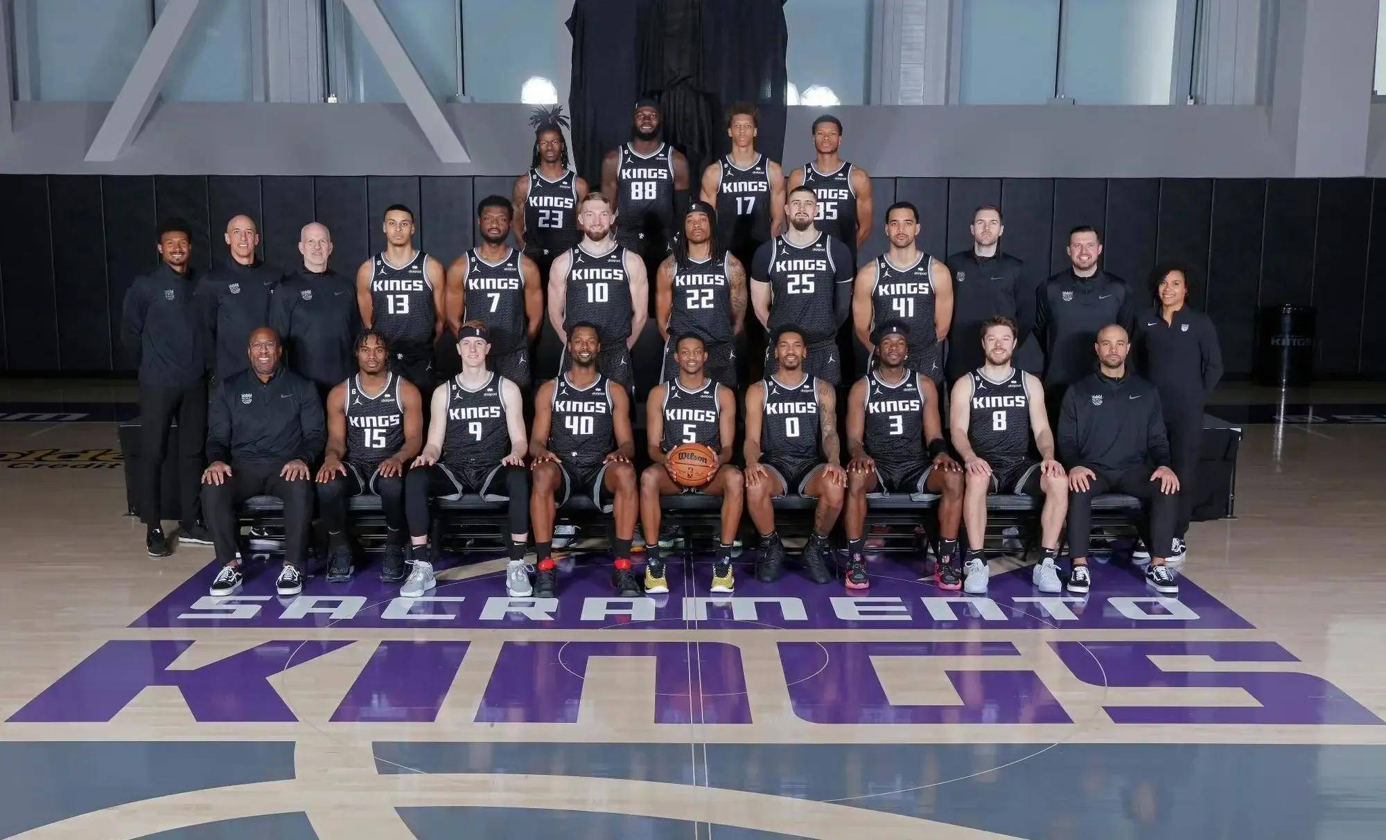 萨克拉门托国王队2023-23赛季季后赛阵容(最全)_左至右_教练_闪电