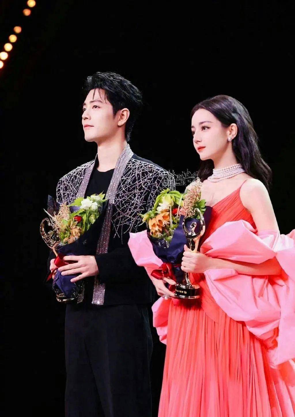 肖战给热巴做配?艺兴徐坤抢资源?唐嫣无视粉丝?tvb 进攻内娱?