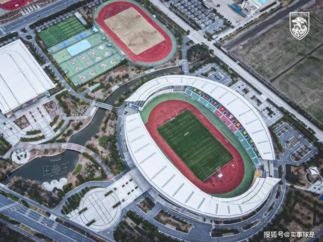 中超新军南通支云开售套票,主场在如皋奥体中心,卡通江东狼亮相_赛季