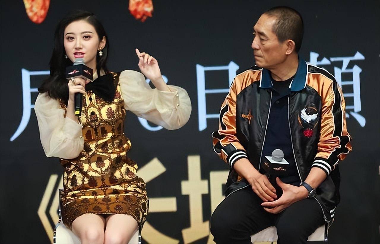 《长城》,由导演"国师张艺谋"亲自操刀,万达投资数亿,演员除了刘德华