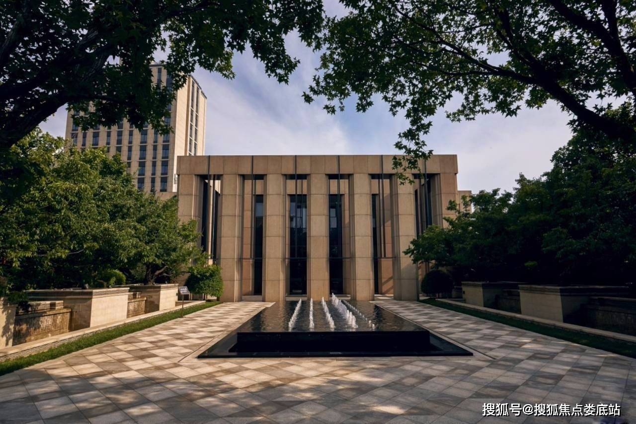 北京西山金茂府售楼处电话400-668-7595转接1133售楼中心24小时售楼