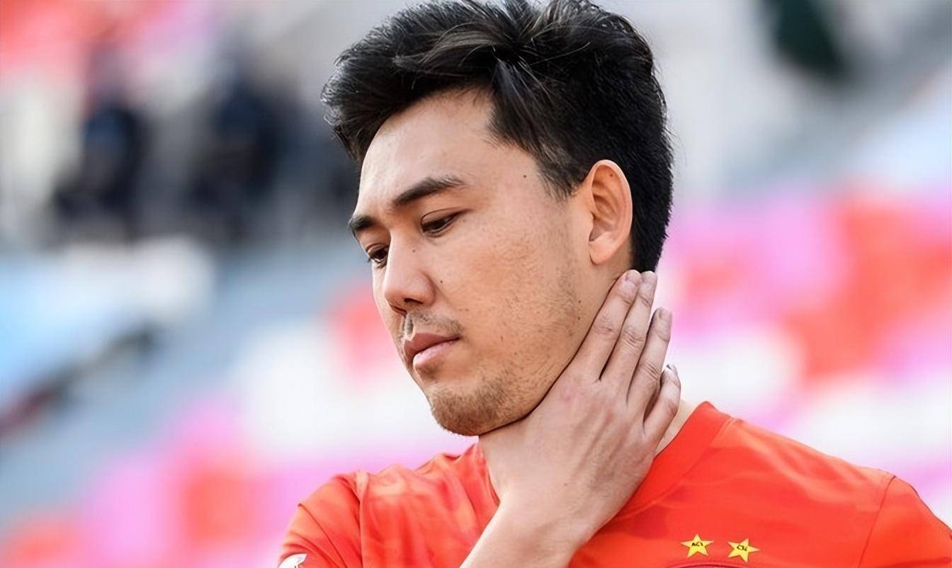 李学鹏曾四处寻找新东家未果,未来或转型关系,进入恒大教练组_大连队