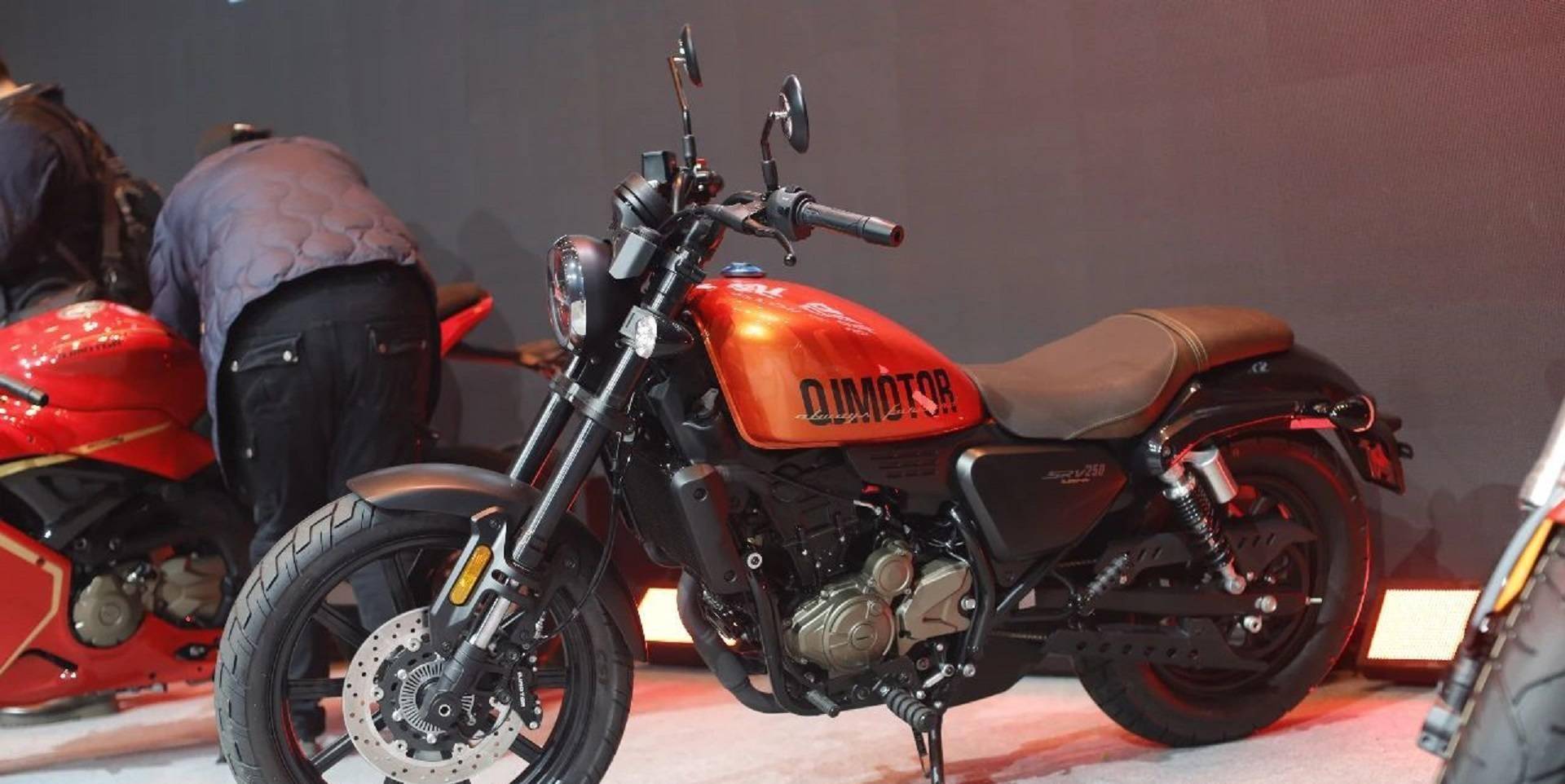 钱江闪250巡航车正式发布,售价17999元,有皮带传动_搜狐汽车_搜狐网