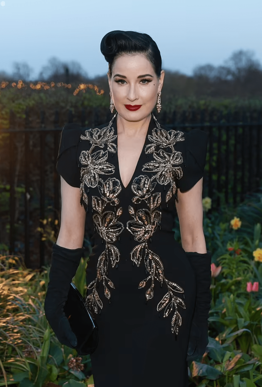 周二,号称全球最贵脱衣舞娘的迪塔·冯·提斯惊艳亮相在肯辛顿宫举行