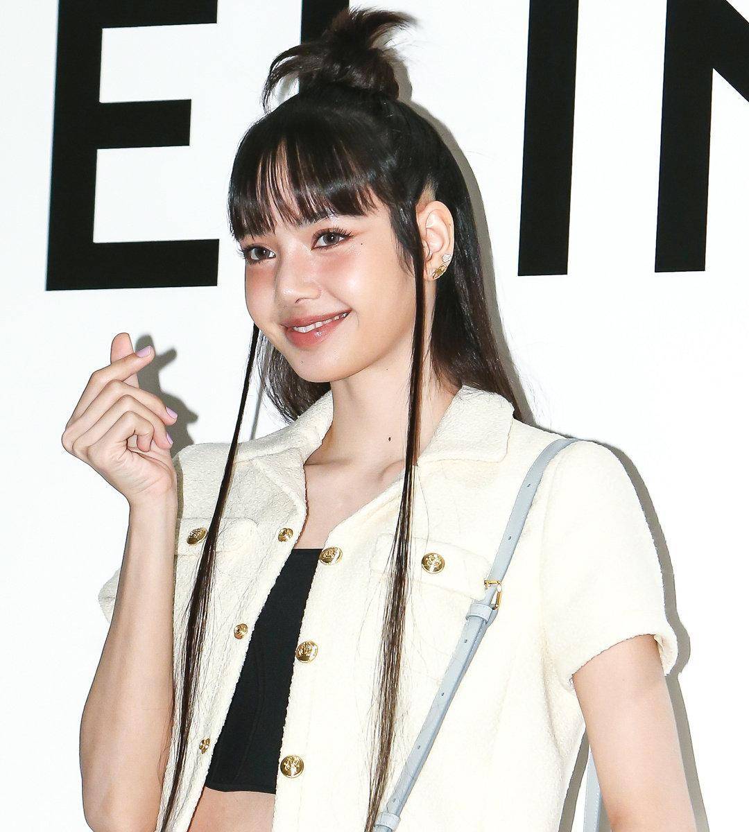lisa_发型_五官