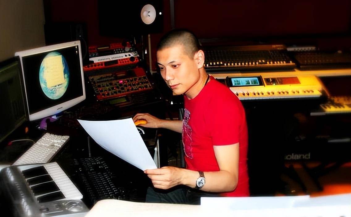 音乐人原艺:恋上大自己8岁的白雪,当好了继父,名利爱情双丰收_袁一