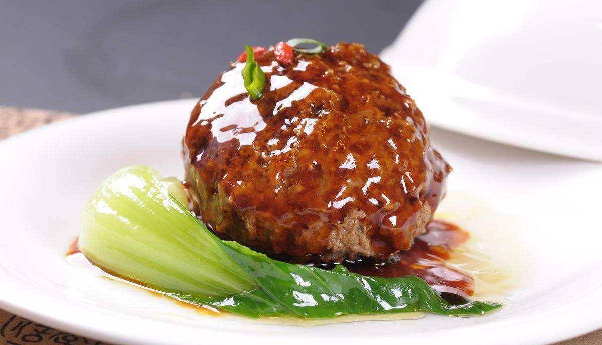 中国菜:红烧狮子头,淮扬名菜 醇香味浓 超级美味,简单做法