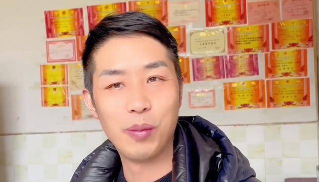 土家小木直播不承认前妻,将亲自登门道歉接回小凤_回应_湖南_结婚证