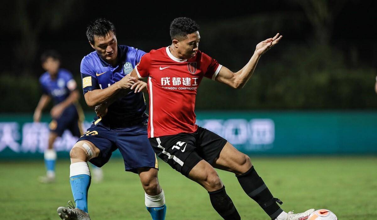 中超转会:广州国脚加盟成都,泰山水货国脚留队,4小将试训多特_廖力生_