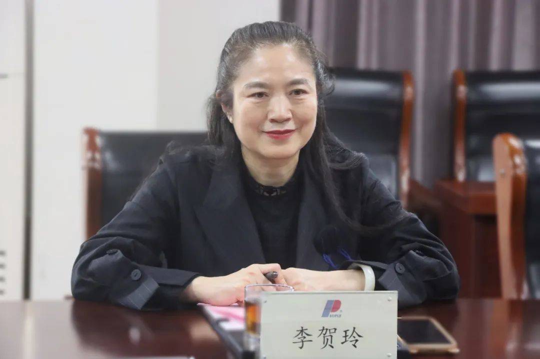 驻马店市驿城区领导李贺玲一行莅临人民电器集团上海公司考察交流_的