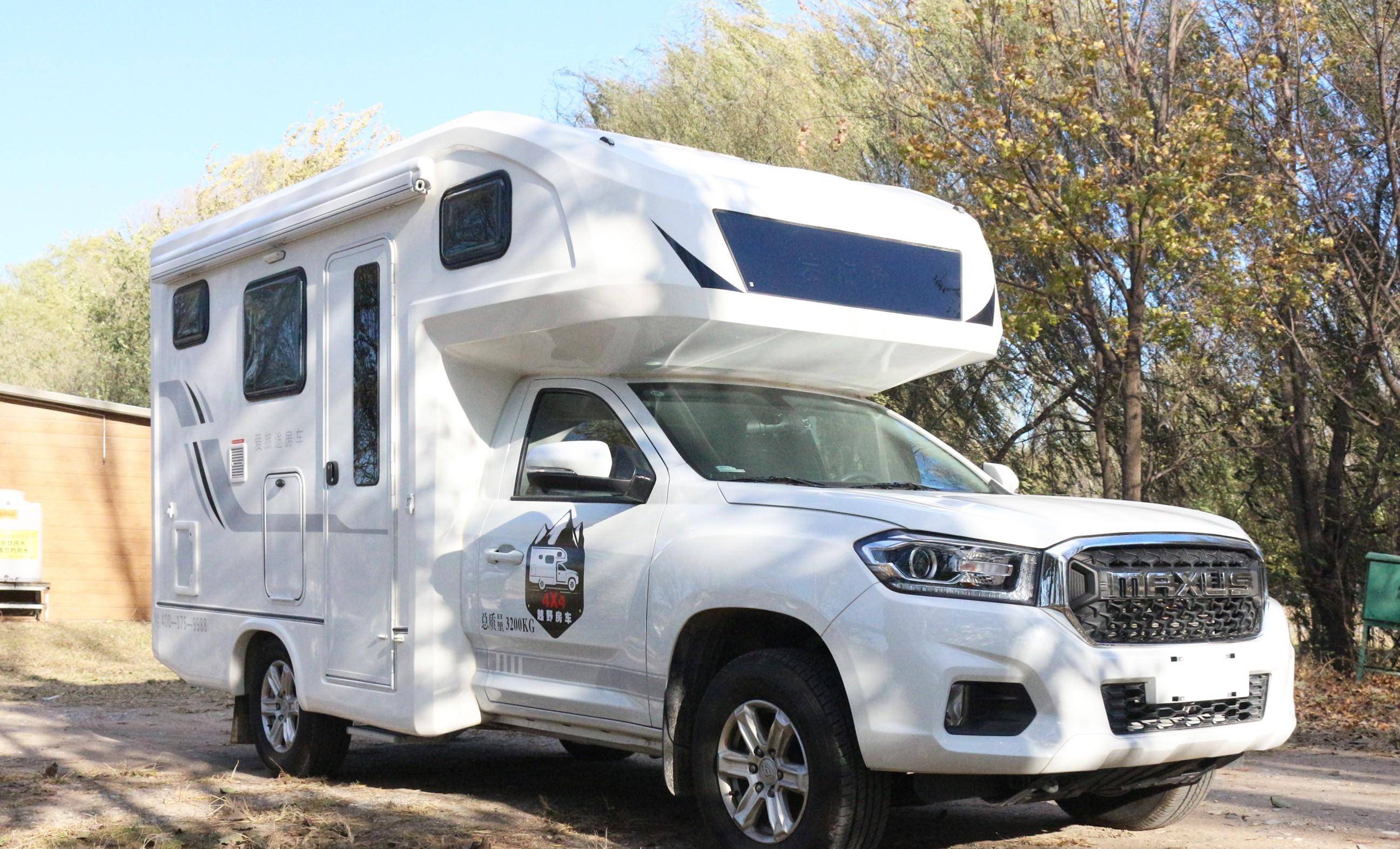 工薪族小两口开的大通t70四驱房车!