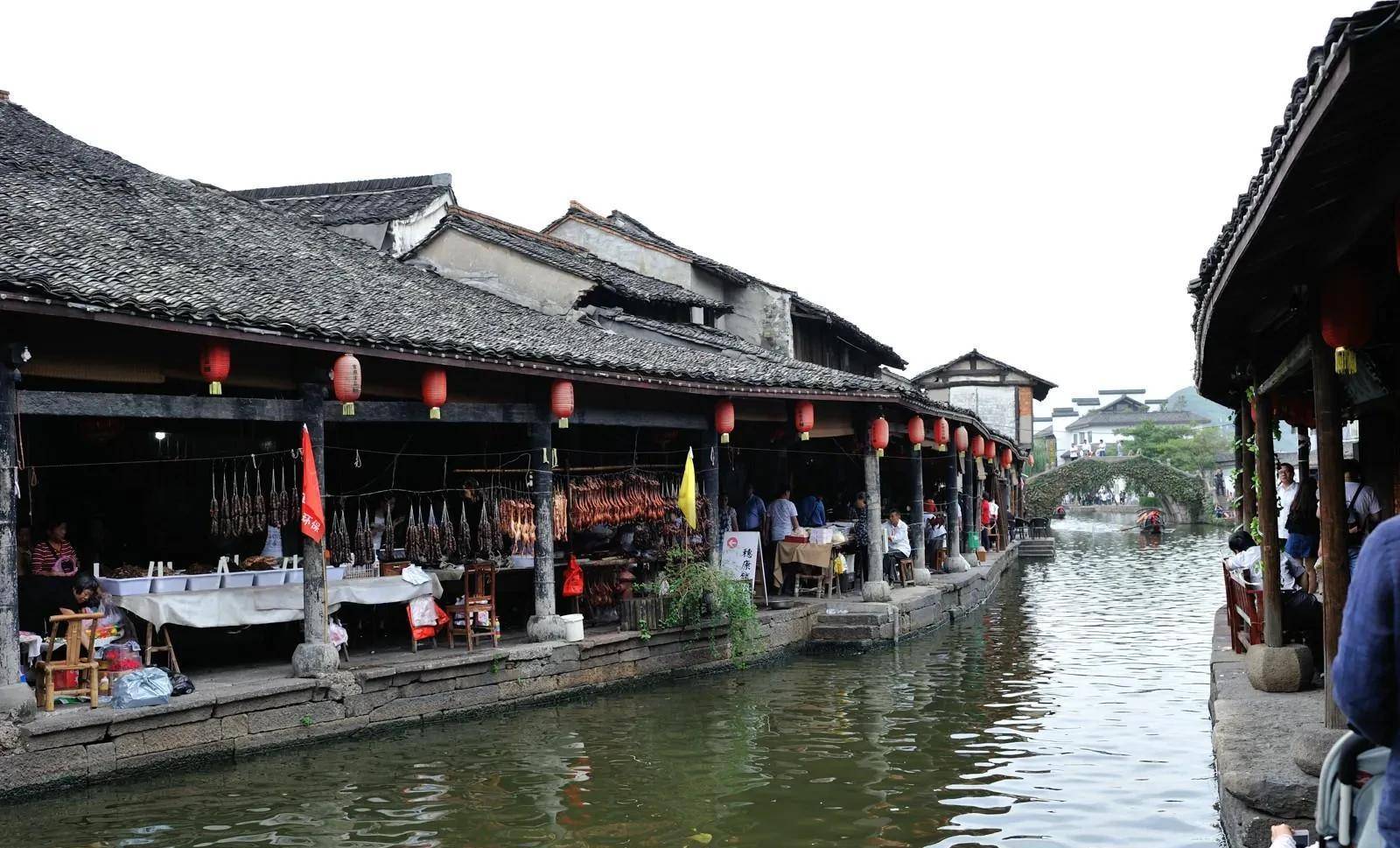 烟雨江南里的水乡,绍兴安昌古镇,师爷的故土_生活_活动_乌篷船