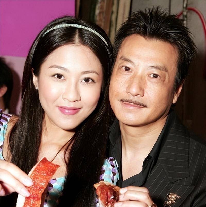 人至古稀的石修忆起与太太半个世纪以来的点点滴滴