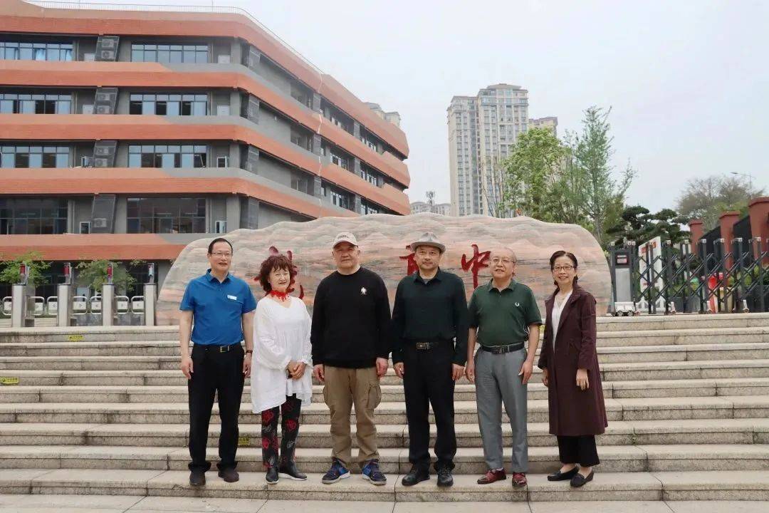 泸州市优秀传统文化进校园活动在龙马高中拉开序幕_诗词_师生_诗歌