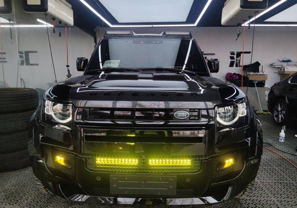 由内而外的路虎卫士110改装方案,野性与豪华并存_搜狐汽车_搜狐网