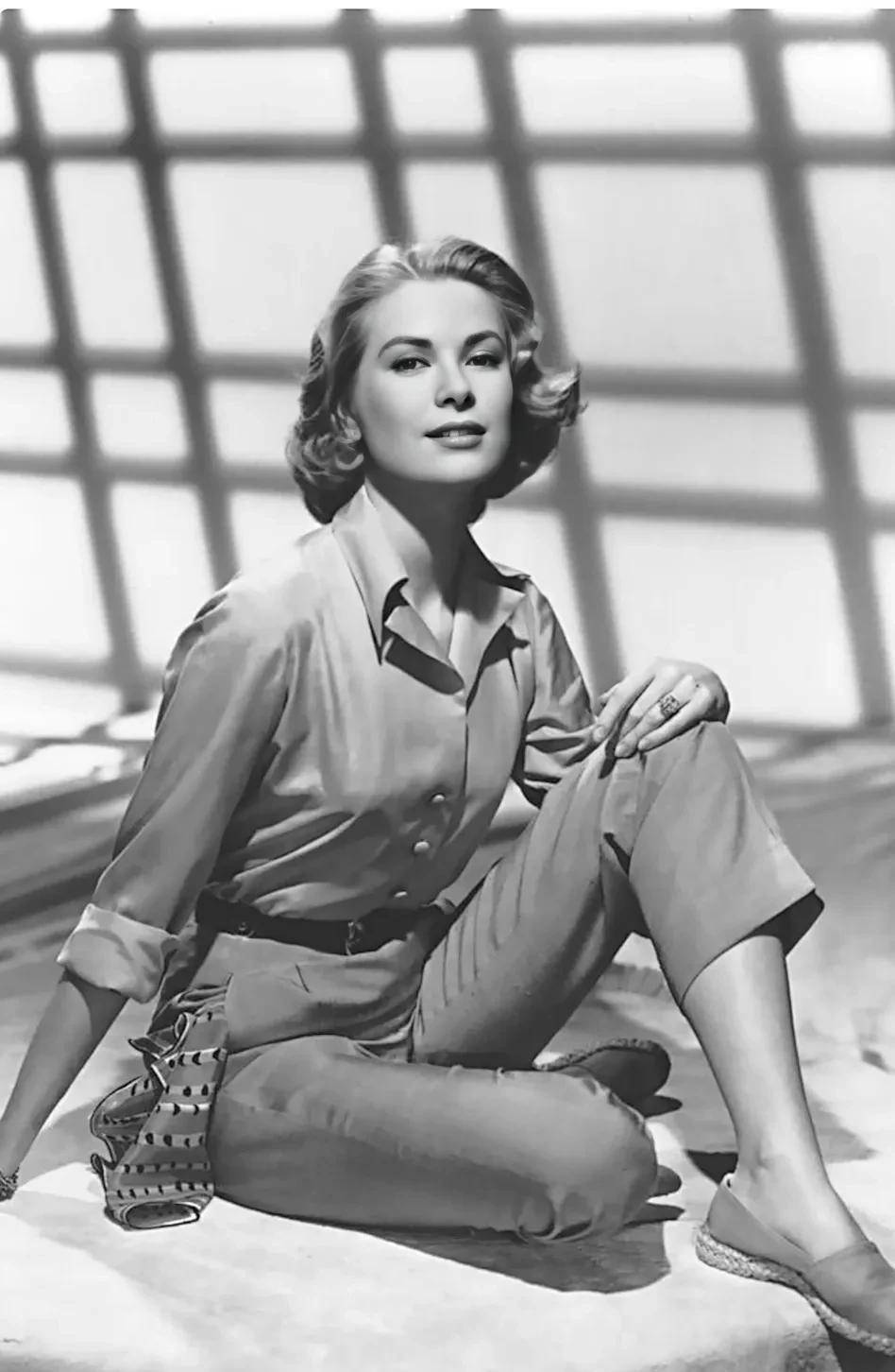 最美王妃～好莱坞美女格蕾丝.凯利(中)_雷尼尔_摩纳哥_戴安娜