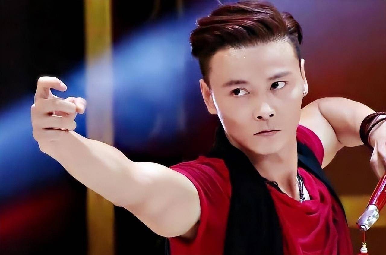 张晋:当过杨紫琼的替身,和蔡少芬交往期间,曾穷到没有路费钱_武术