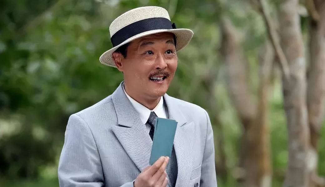 这对于其他同学都有难度,可对钱波来说却好像轻而易举,肢体还有表情都