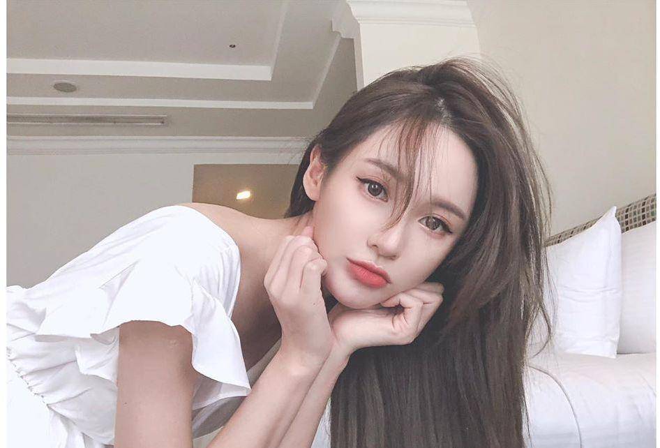 黄诗琪写真,青春靓丽,晶莹剔透雪肌,拥有曼妙身材_照片_黄诗棋_系列