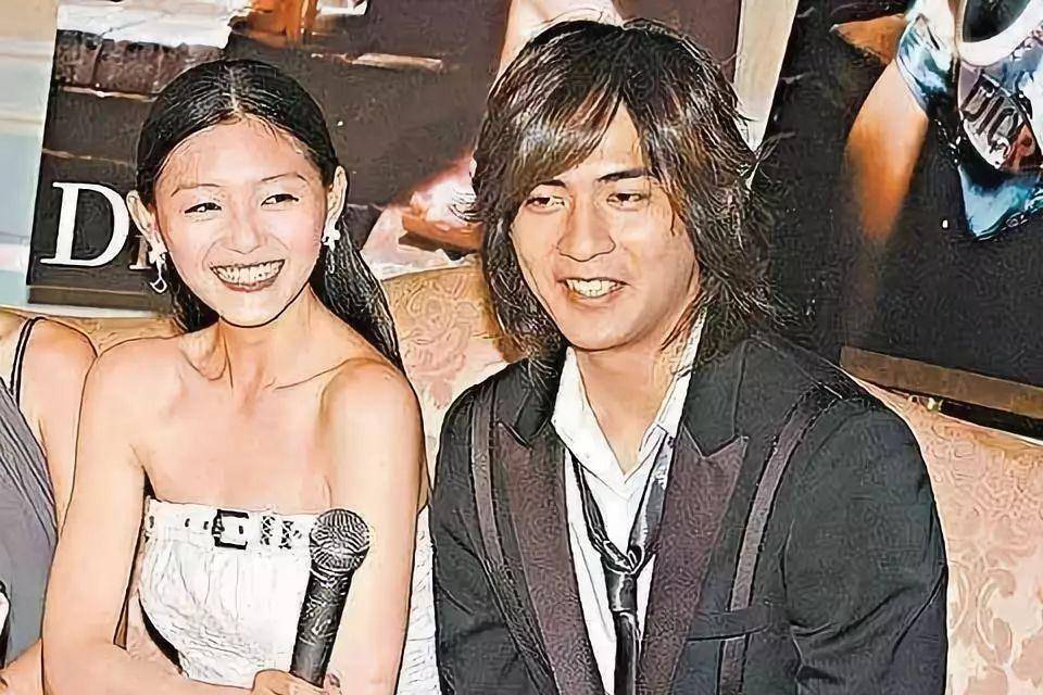 低调的颜王"花泽类",曾与大s相恋,已娶喻虹渊为妻_消息_台北_许玮伦