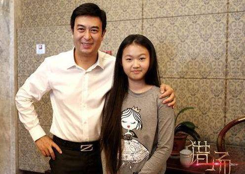 六位美女配角,老戏骨曾是名演员,小龙套已成大明星_太太_许宝凤_角色