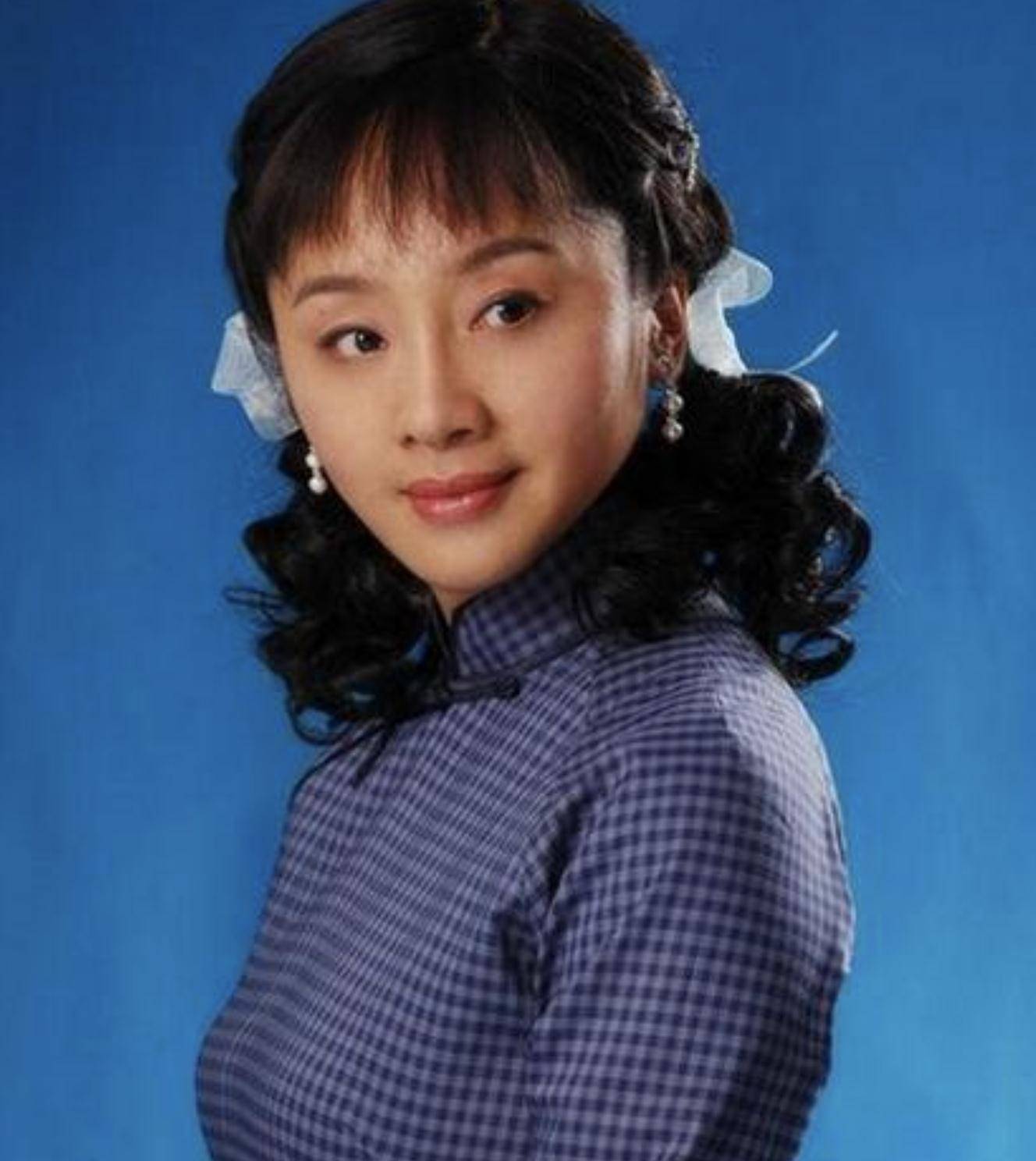 唐静:一手捧红王新军,却遭遇抛弃,为了儿子发誓一生不再嫁人_成为了