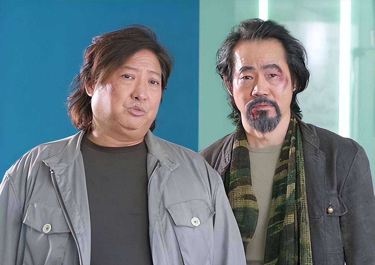 洪金宝:功夫明星暮年生活被曝光,疑似受健康问题困扰_于占元_祖母