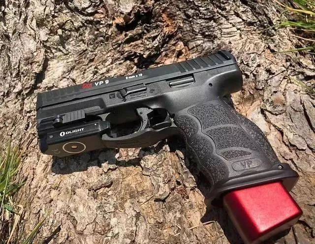 颜值高实力强:德国黑克勒-科赫vp9手枪_套筒_弹匣_设计