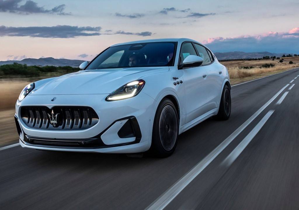 像玛莎拉蒂这些超豪华品牌或是一些跑车品牌,选择早早投入纯电车的