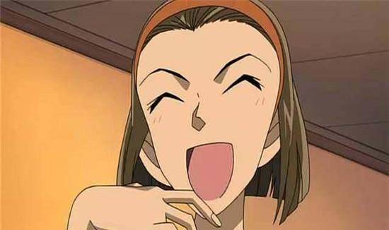 名侦探柯南,怪盗基德不只是隐藏的女装大佬,还是cosplay爱好者_毛利兰