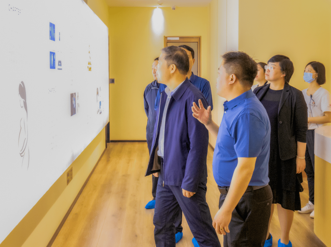 热烈欢迎焦作市人社局局长魏松莅临康馨调研指导_母婴_就业_发展