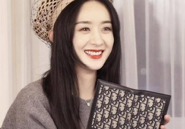 赵丽颖最新行程,1月的boss专心搞事业,期待贵气优雅的女神_品牌_官宣