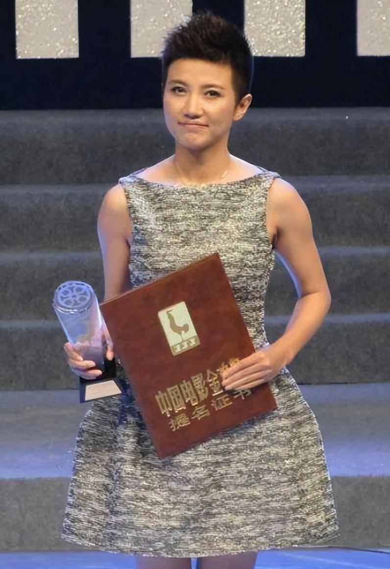 圈的顶流,却偏偏无欲无求,这些女明星值得佩服_吴越_陈建斌_颜丙燕