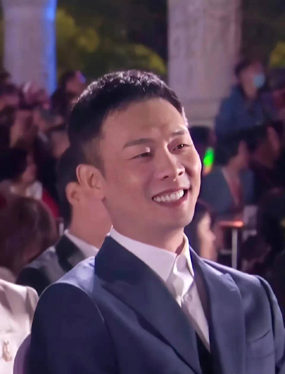 张译神换下苏有朋,感谢苏有朋"揭穿"他和吴京的_杨烁和_反应_郭德纲