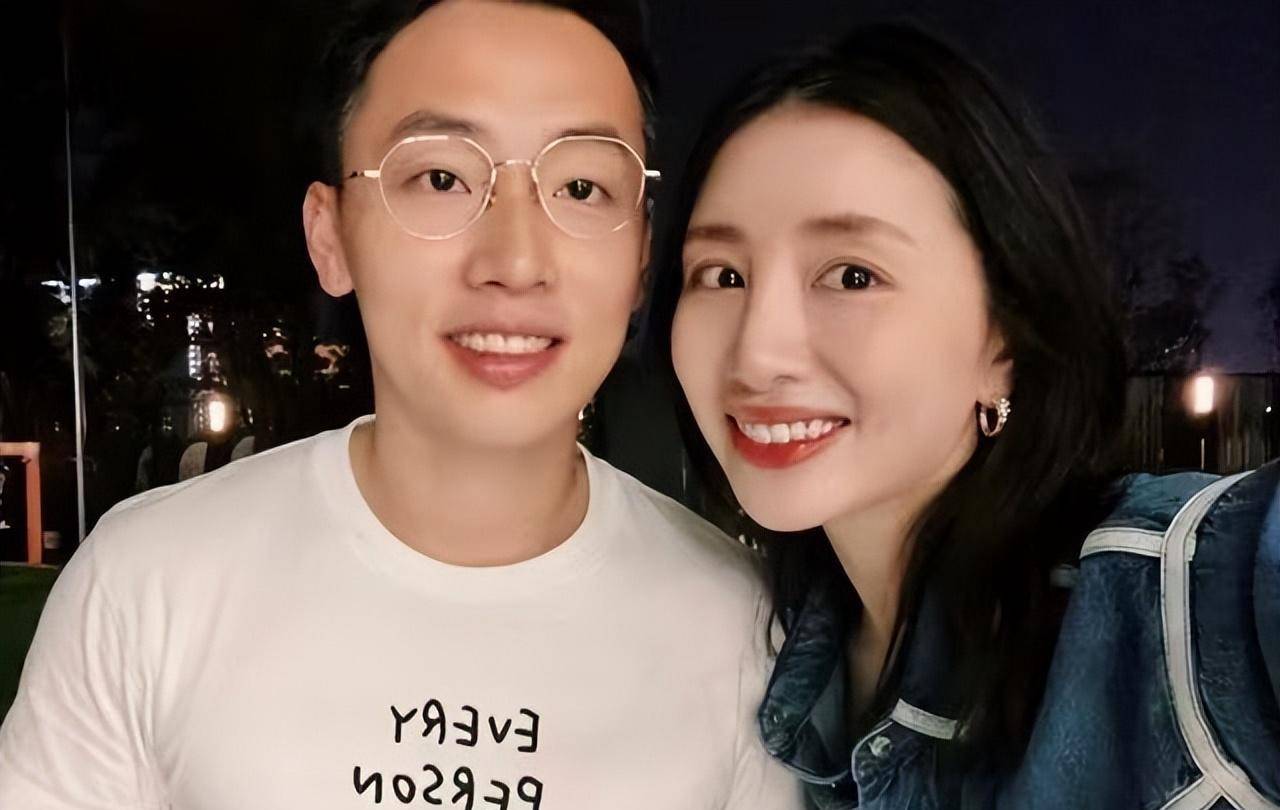 体操女神周捷:嫁给1.58米五金王,如今儿女成双也幸福_邹凯_时候_运动