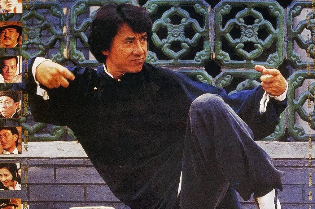 成龙与刘家良为此片闹翻,卢惠光7天练成惊天一字马,醉拳幕后_电影_双