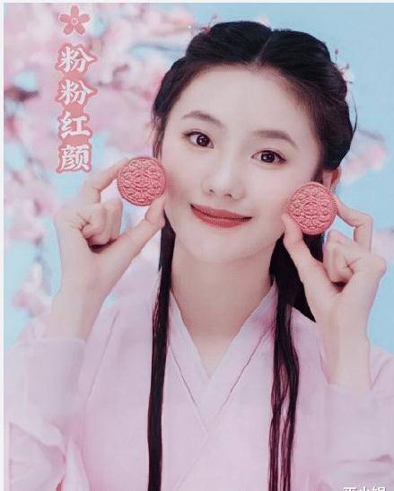 刘浩存古装造型曝光?五官清秀仙气十足,扮相美过刘亦菲?