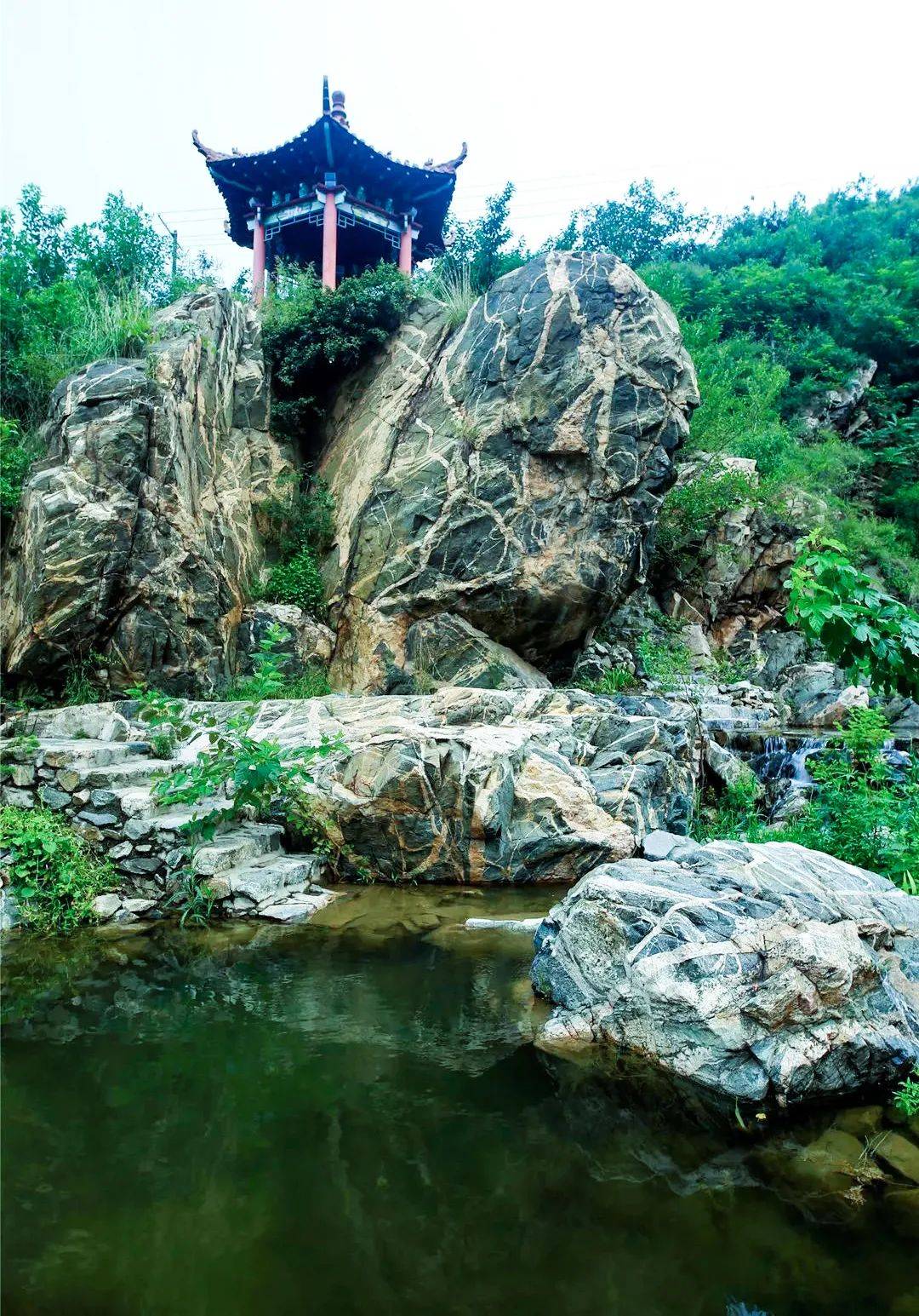 济南龙门山风景区位置图片