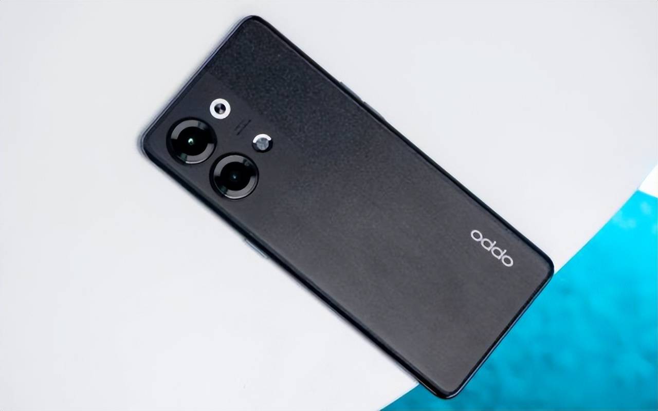 oppo不讲"武德",64mp 4500mah 67w,安卓旗舰跌至2169元_reno_该机