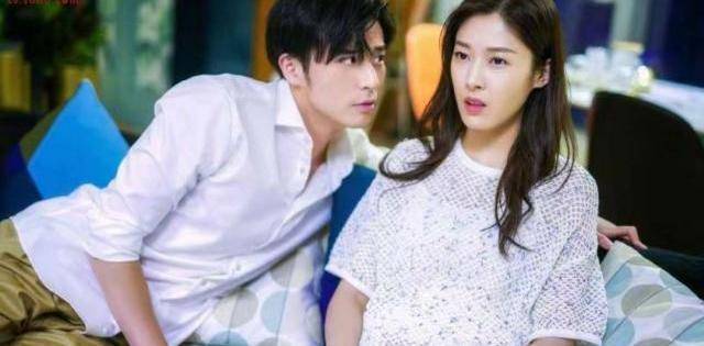 此外,徐开骋在这酒吧时的戏份是戴着面具,虽然有种摸不着的剧情,应该