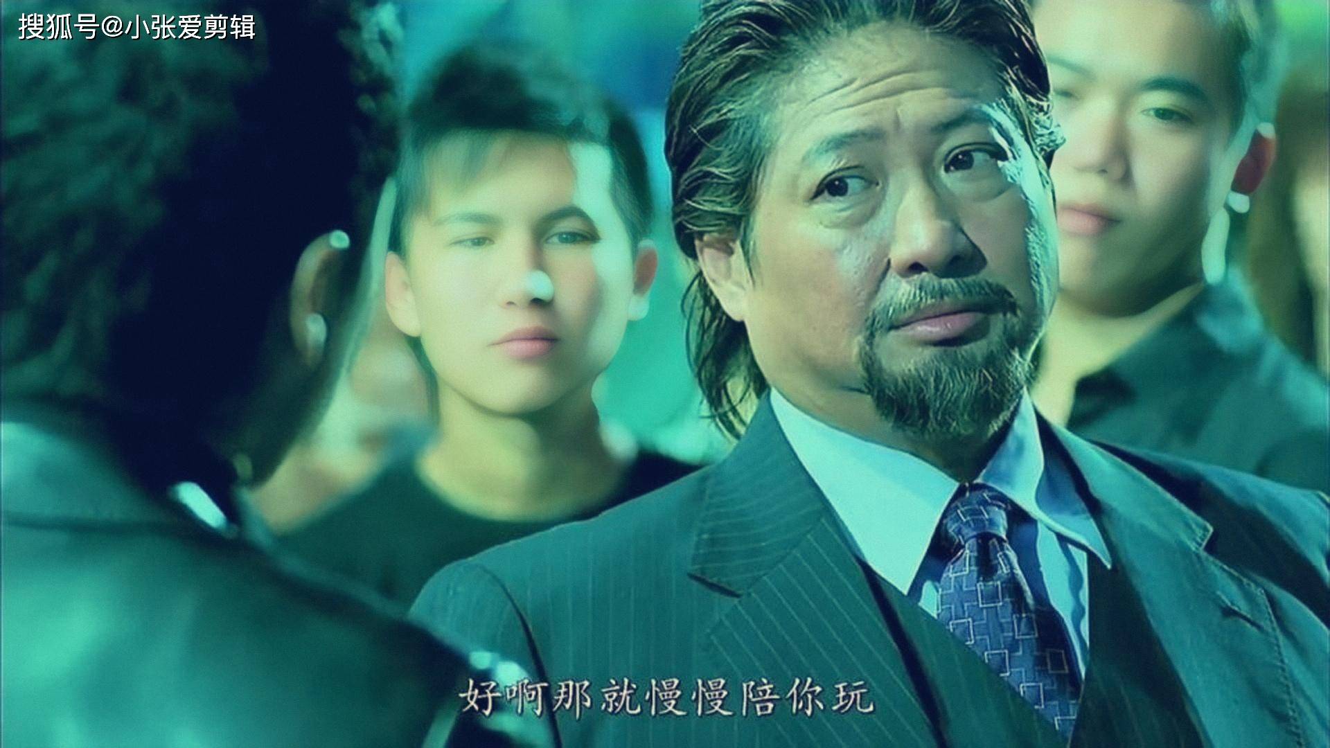 金山到香港仔收保护费的菜市场,那是"挣爆"的地盘,"挣爆"一直都是财雄