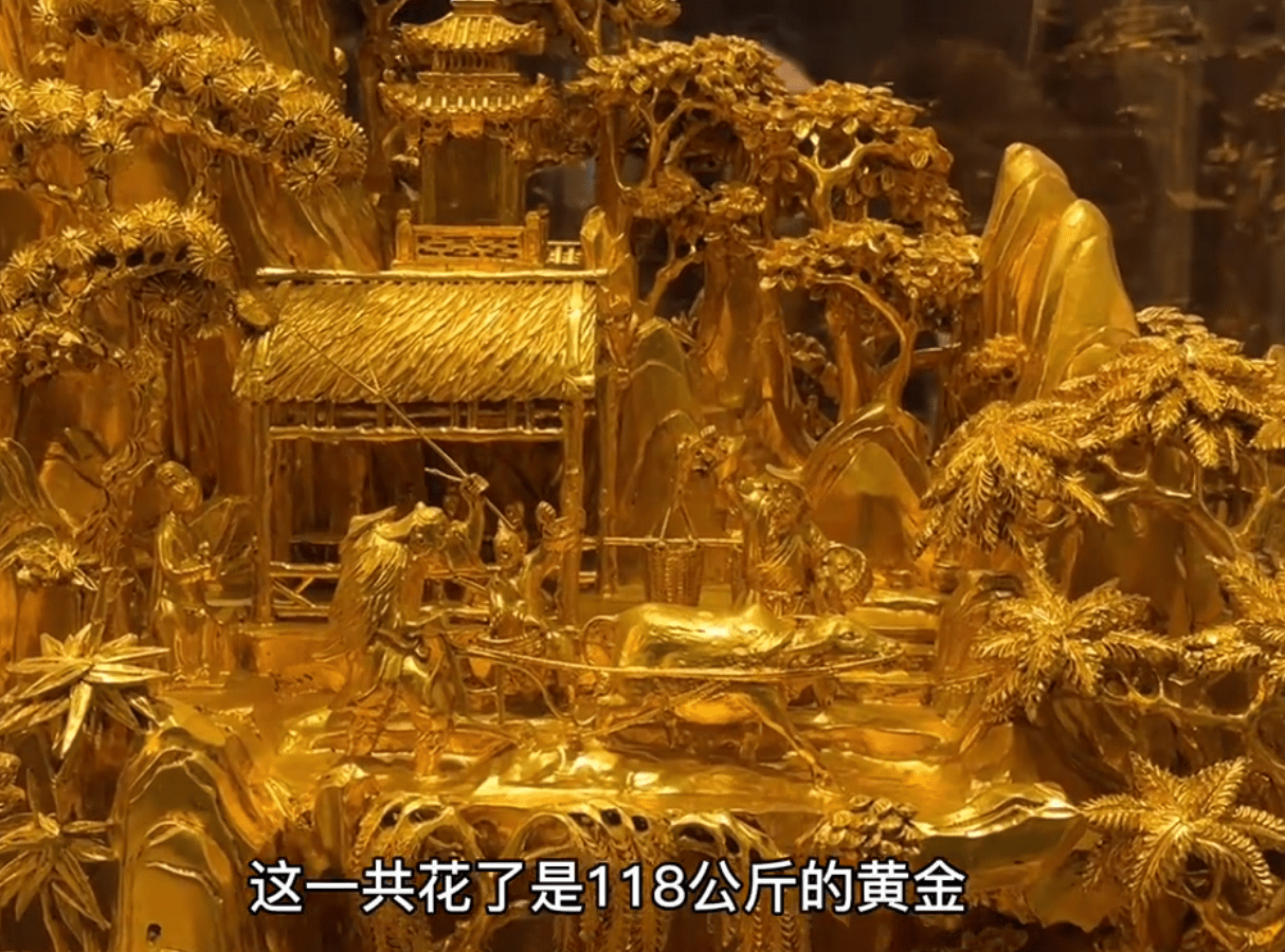 1个摆件就是何超莲1场婚礼,大厅如同博物馆,龙椅亮了_价值_象牙_香港